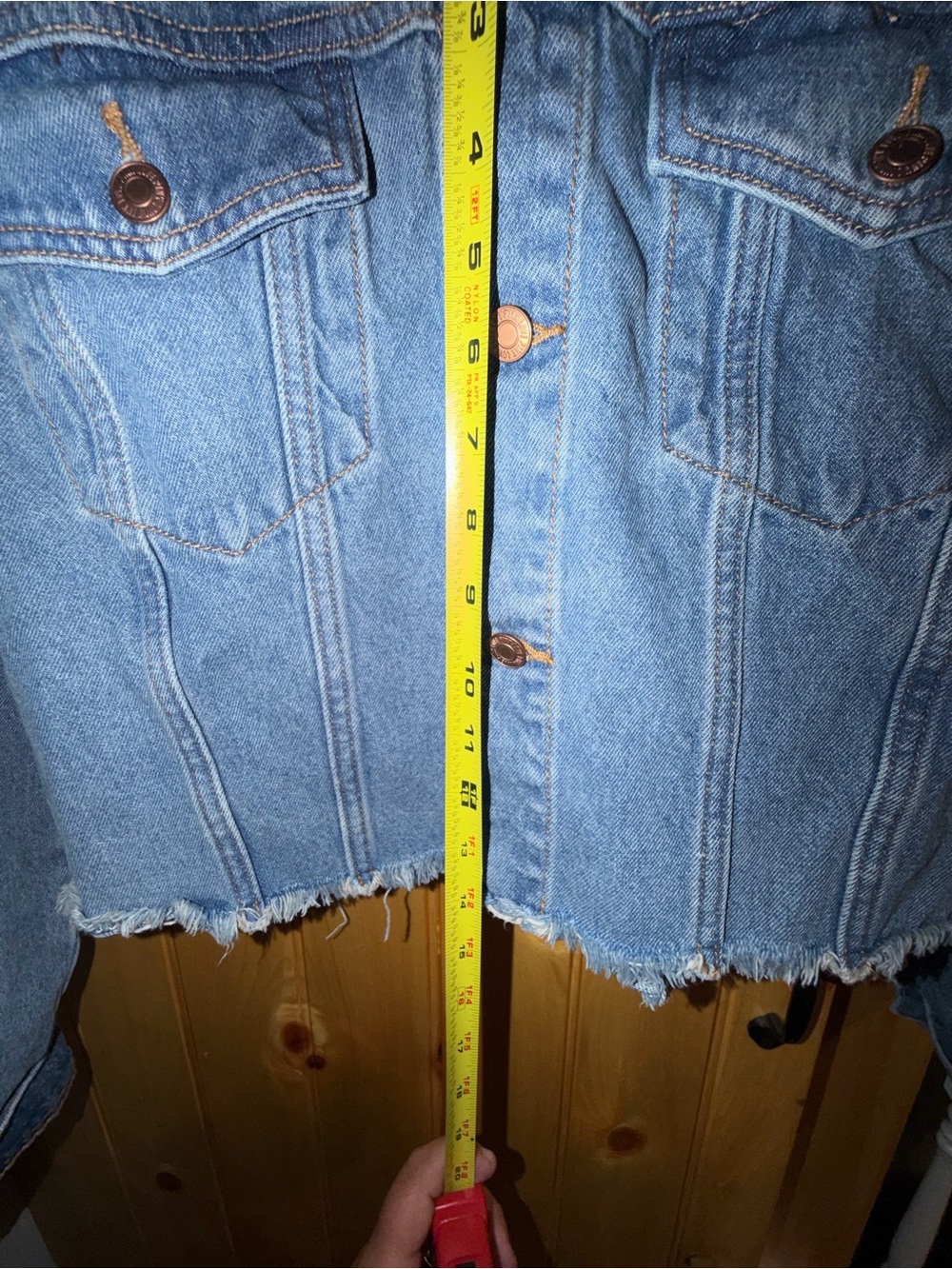 Victoria’s Secret PINK Cropped Raw Hem Women’s Denim Jacket- Size Medium - Picture 5 of 6